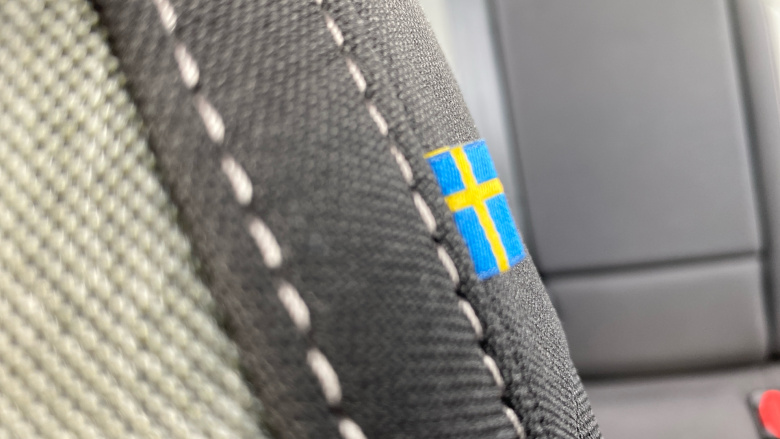 Volvo XC40 2.0 B3P Plus Dark 5dr Auto Petrol Estate